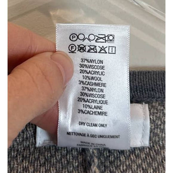 UntuckIt For Her Cashmere Blend Shawl Wrap Size XS/Small Flowy Soft Lagenlook - Picture 5 of 6